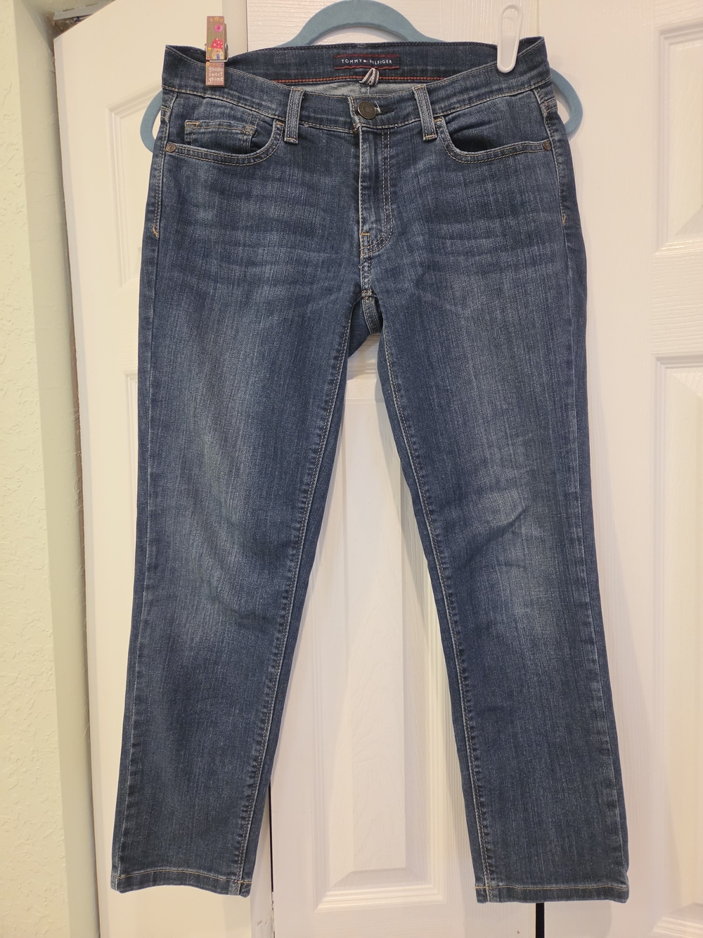 Tommy Hilfiger Straight Leg Cropped Blue Jeans